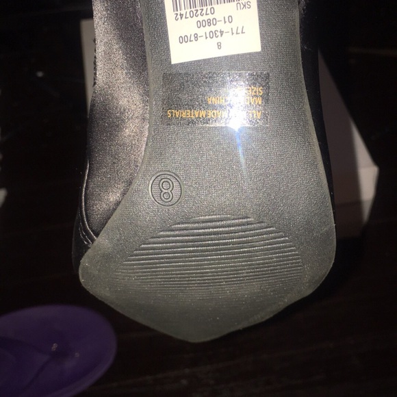 Satin High heel boot - Picture 2 of 2